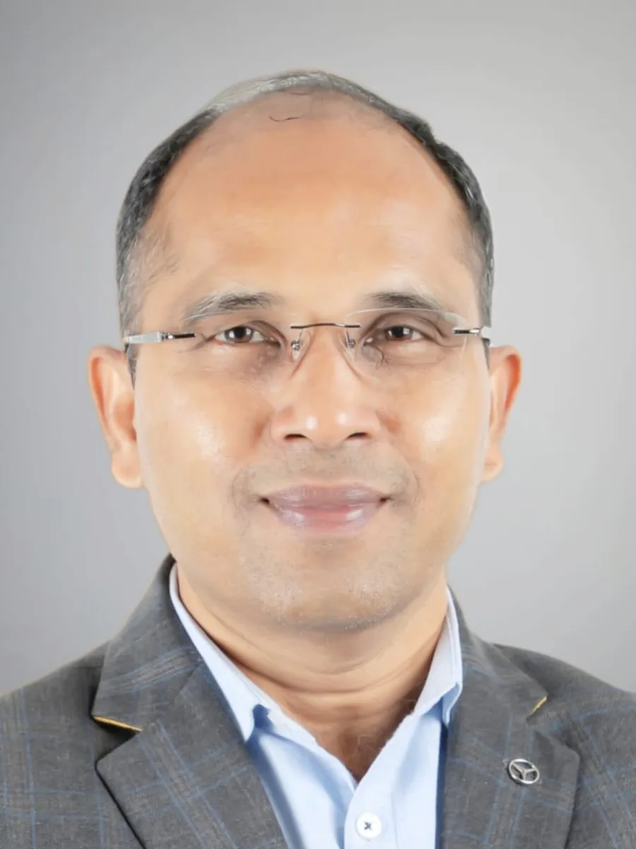 Dr. Raghu R.